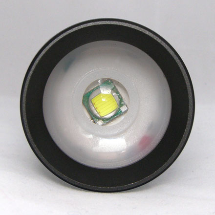 Фокусируемый фонарь 1000 люмен на светодиоде CREE XM-L T6 черный