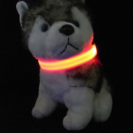 Красный светящийся светодиодный ошейник для собак M