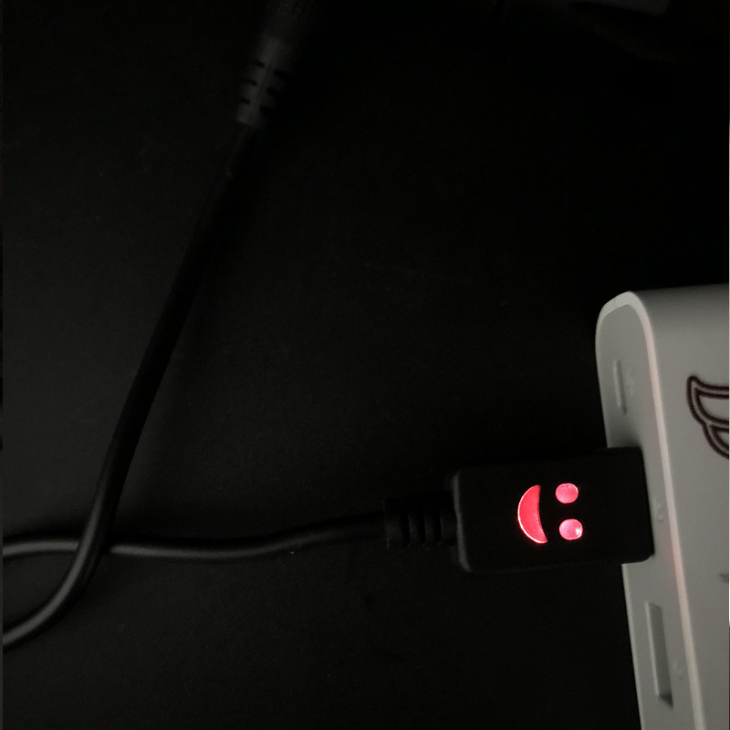 Зарядное устройство USB для фонарей. 4,2 вольта 0,5 ампера